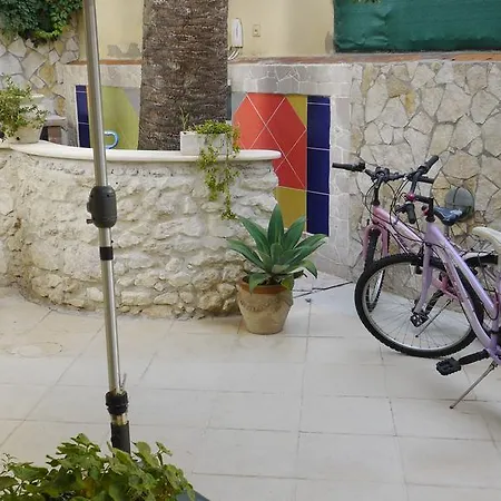 Marinapoetto Gasthuis Cagliari