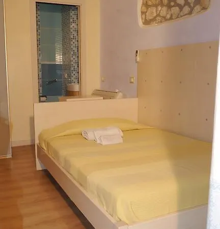 Marinapoetto 3* Cagliari