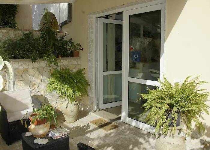 Marinapoetto 3* Cagliari